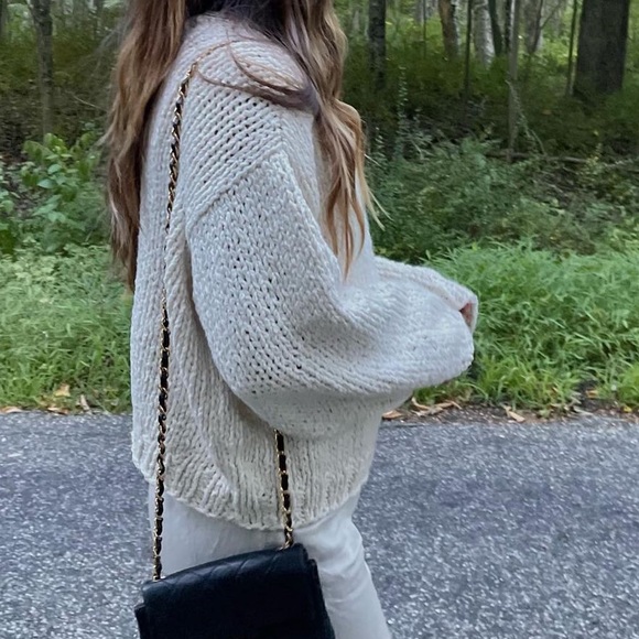 CLOSET CLOSING TODAY • LAST CHANCE✨RARE unsubscribed hand knit crew sweater - Picture 7 of 8